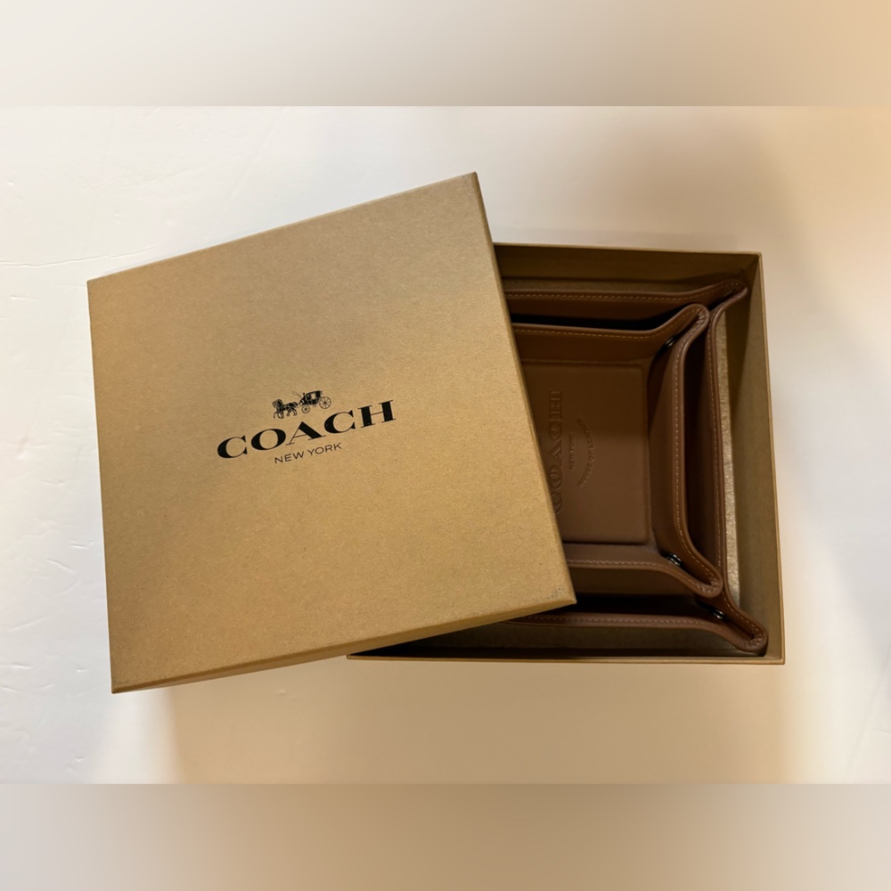 Coach brown Leather boxed valet set Accessory - Picture 2 of 10